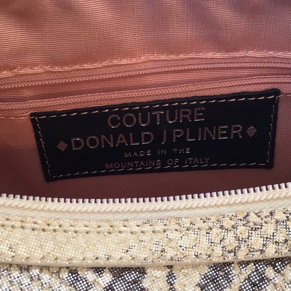 Donald J Pliner Couture Metallic Snake Print Bag - Picture 11 of 15